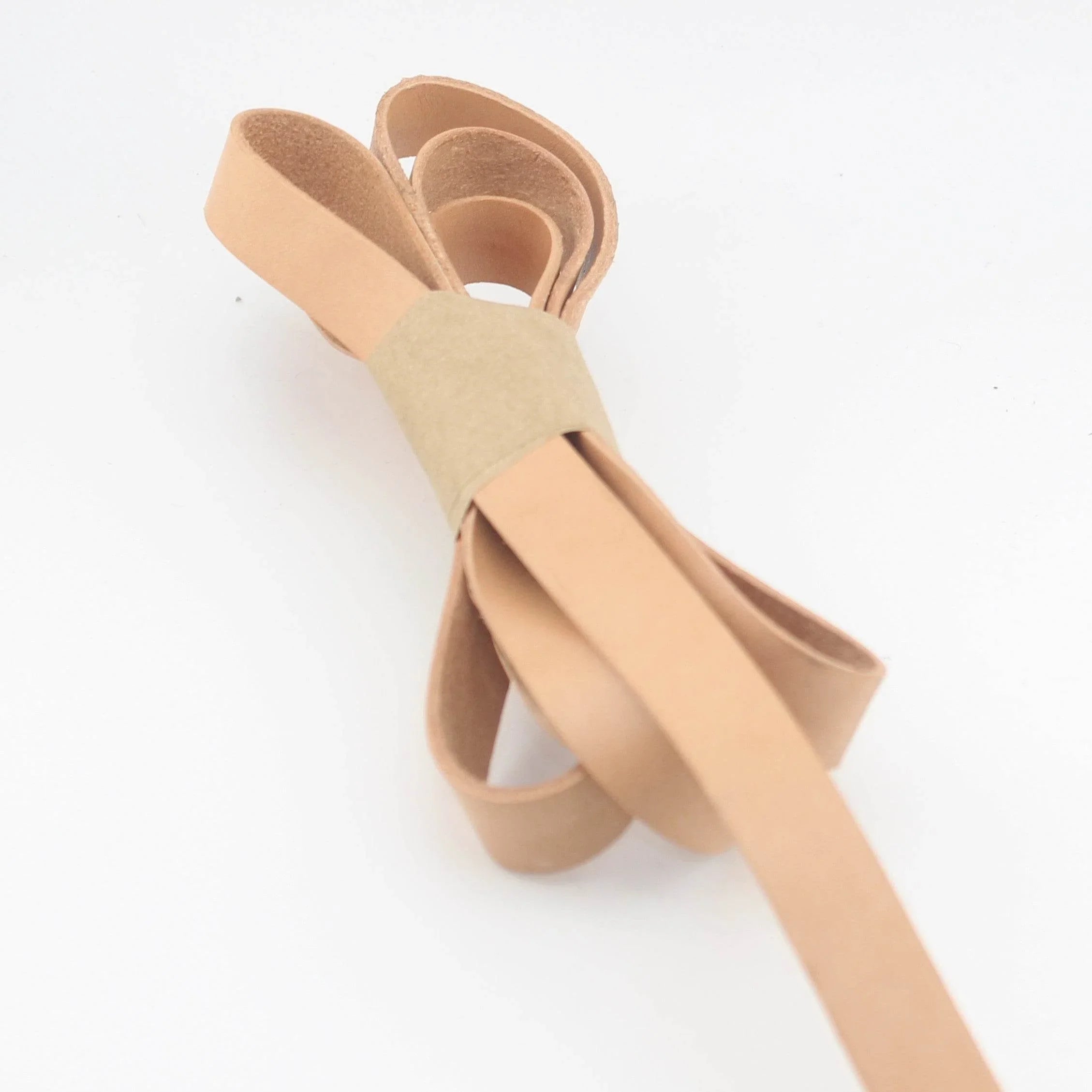 2 meters Real Leather Ribbon, 2mm Thick, available in 3mm, 6mm, 10mm or 15mm - ACCESSOIRES LEDUC BV