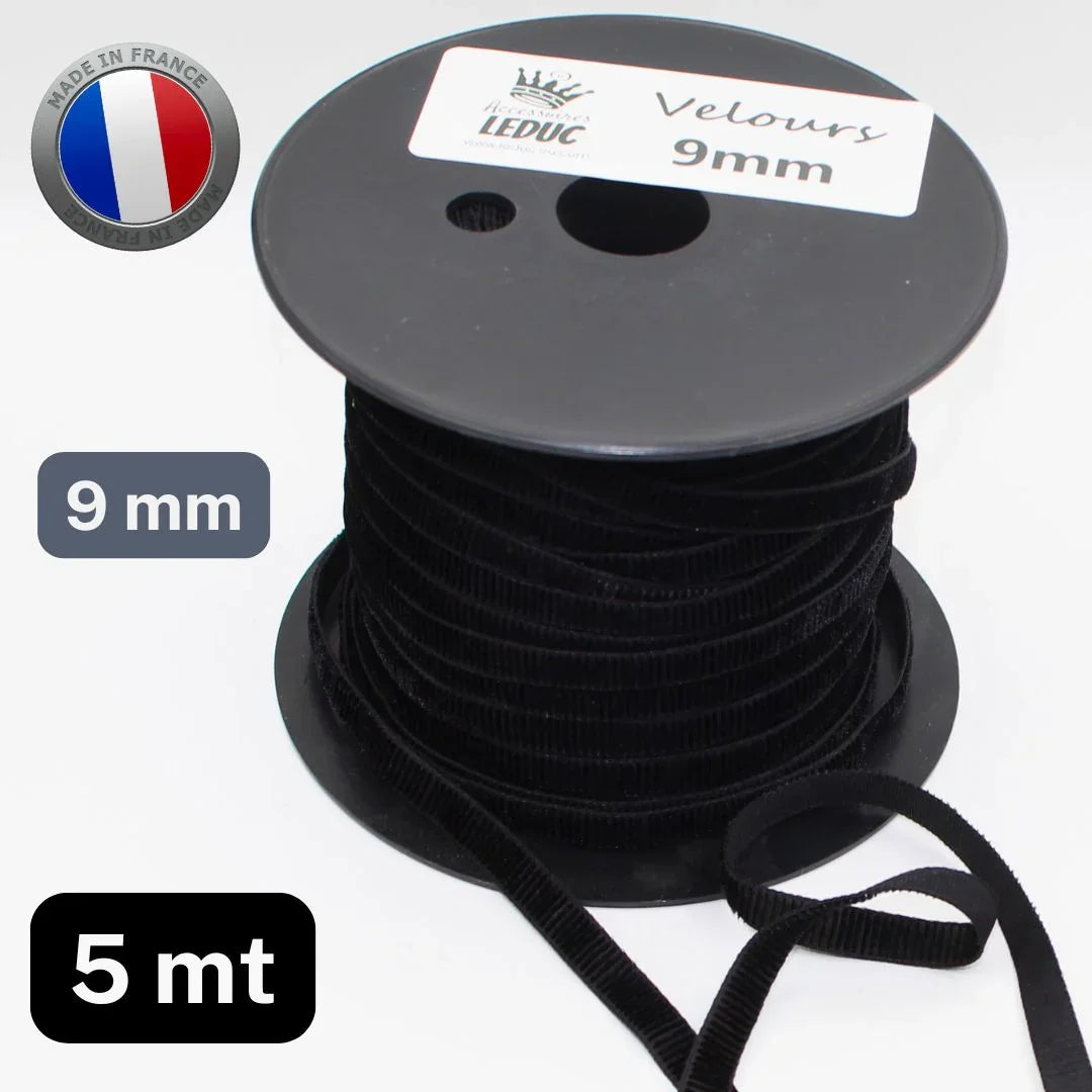 5 Meters Velvet Ribbon, available in different sizes & colours - ACCESSOIRES LEDUC BV