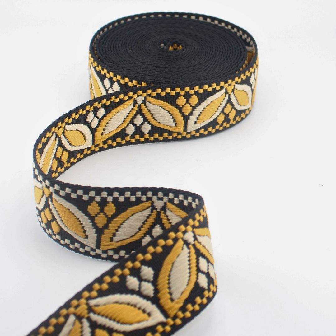 Floral Jacquard Webbing 38 mm | Decorative Woven Strap for Bags, Guitar Straps, Belts & Upholstery (RUB3585)
