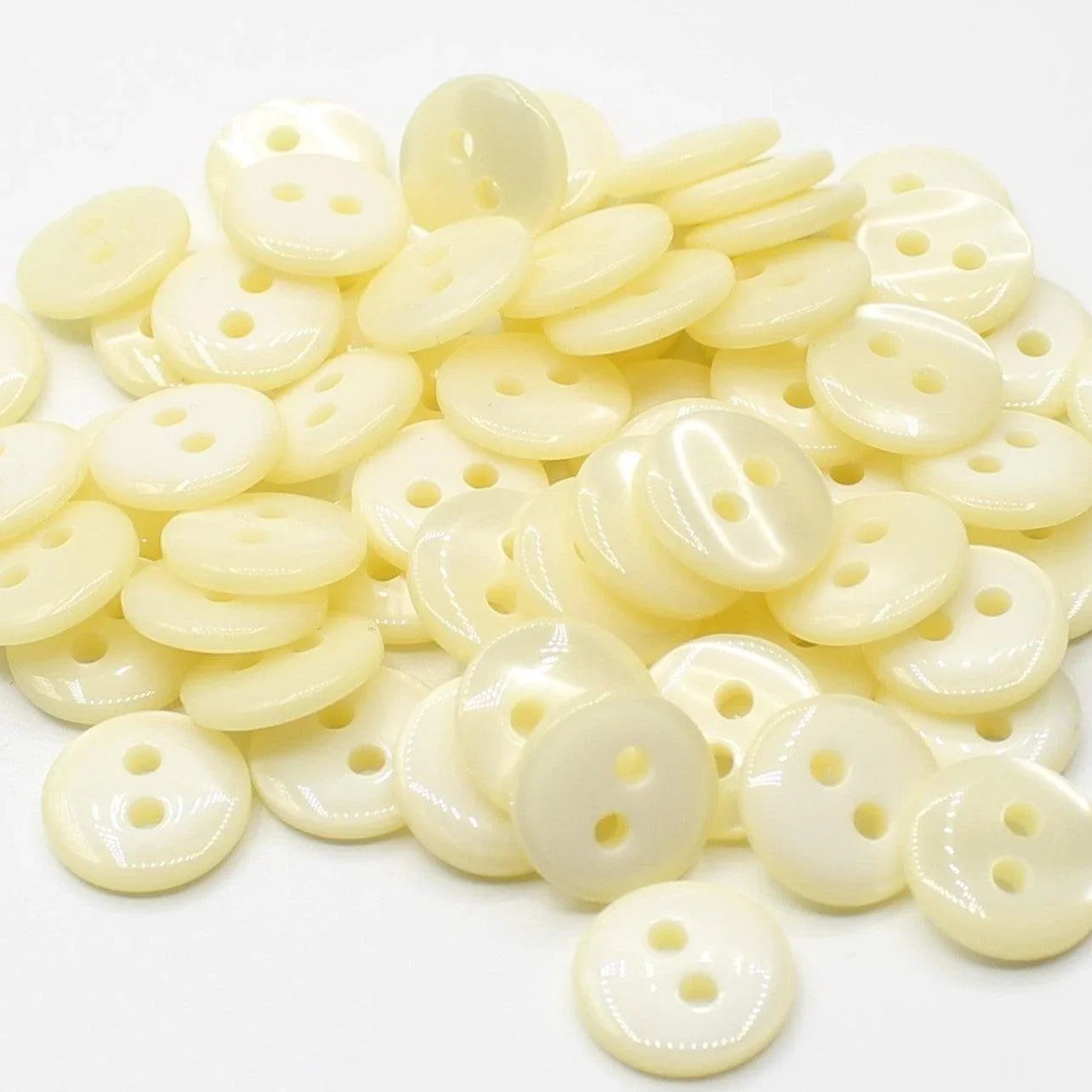 50 pieces 13mm - 2 Holes Polyester Button for Blouses (20") - (KP2 105 20") - ACCESSOIRES LEDUC BV