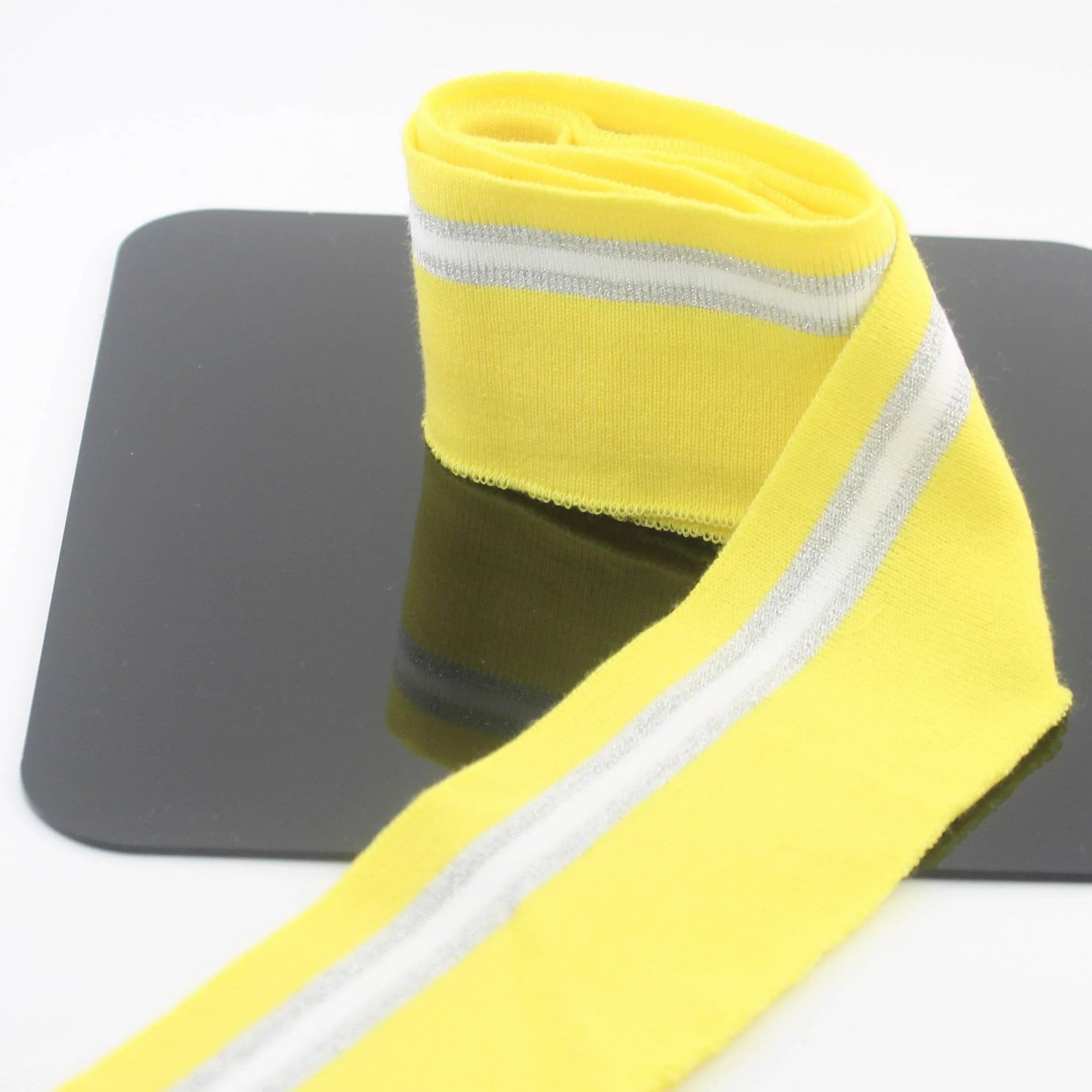 TIS2092 6cmx110cm Ribbing Yellow with Silver & White Lines - ACCESSOIRES LEDUC BV