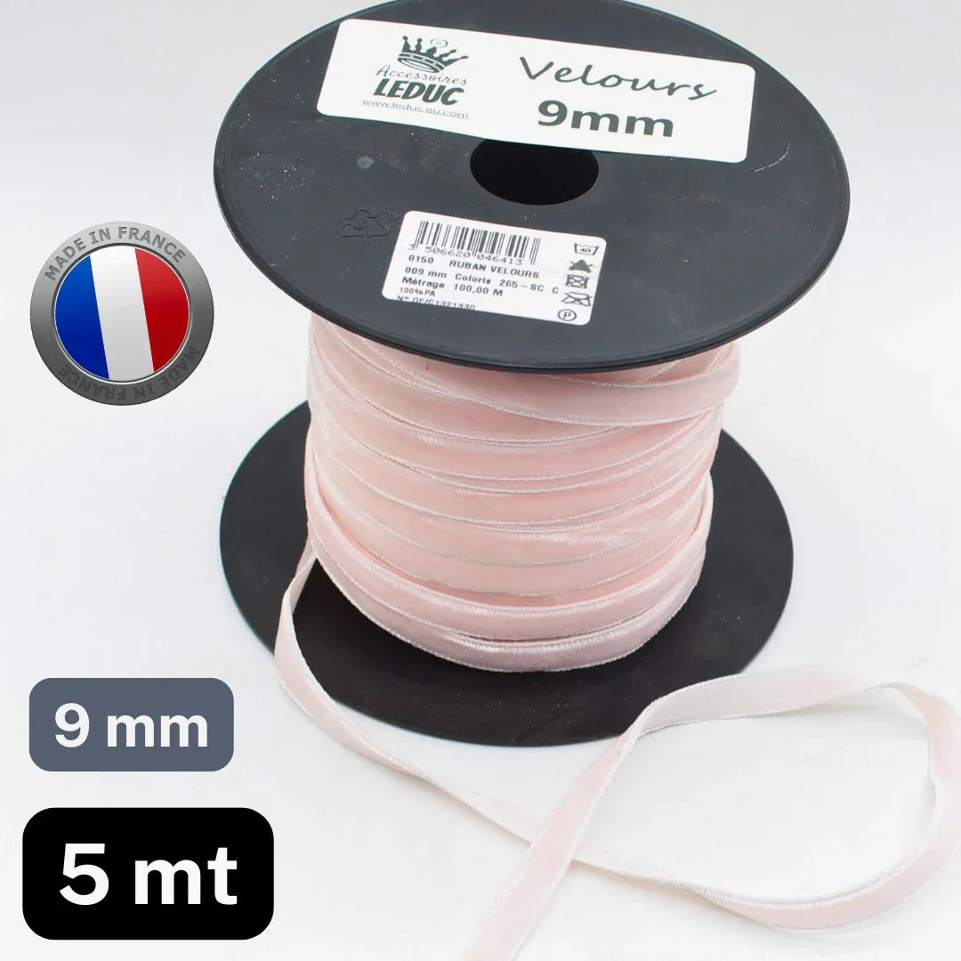 5 Meters Velvet Ribbon, available in different sizes & colours - ACCESSOIRES LEDUC BV