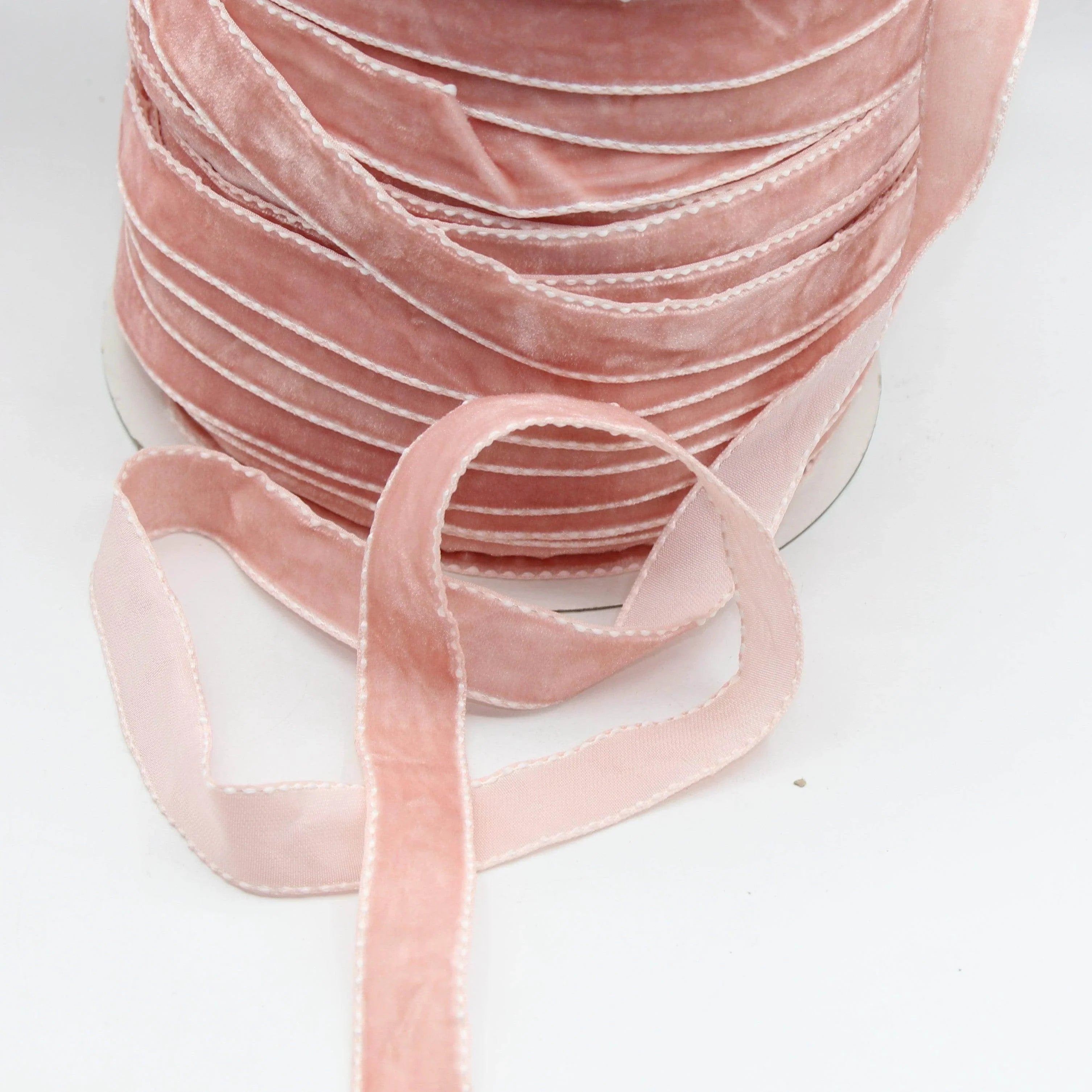 5 meters Stitched Velvet Ribbon 9 / 15 / 20mm #VEL1501 - ACCESSOIRES LEDUC BV