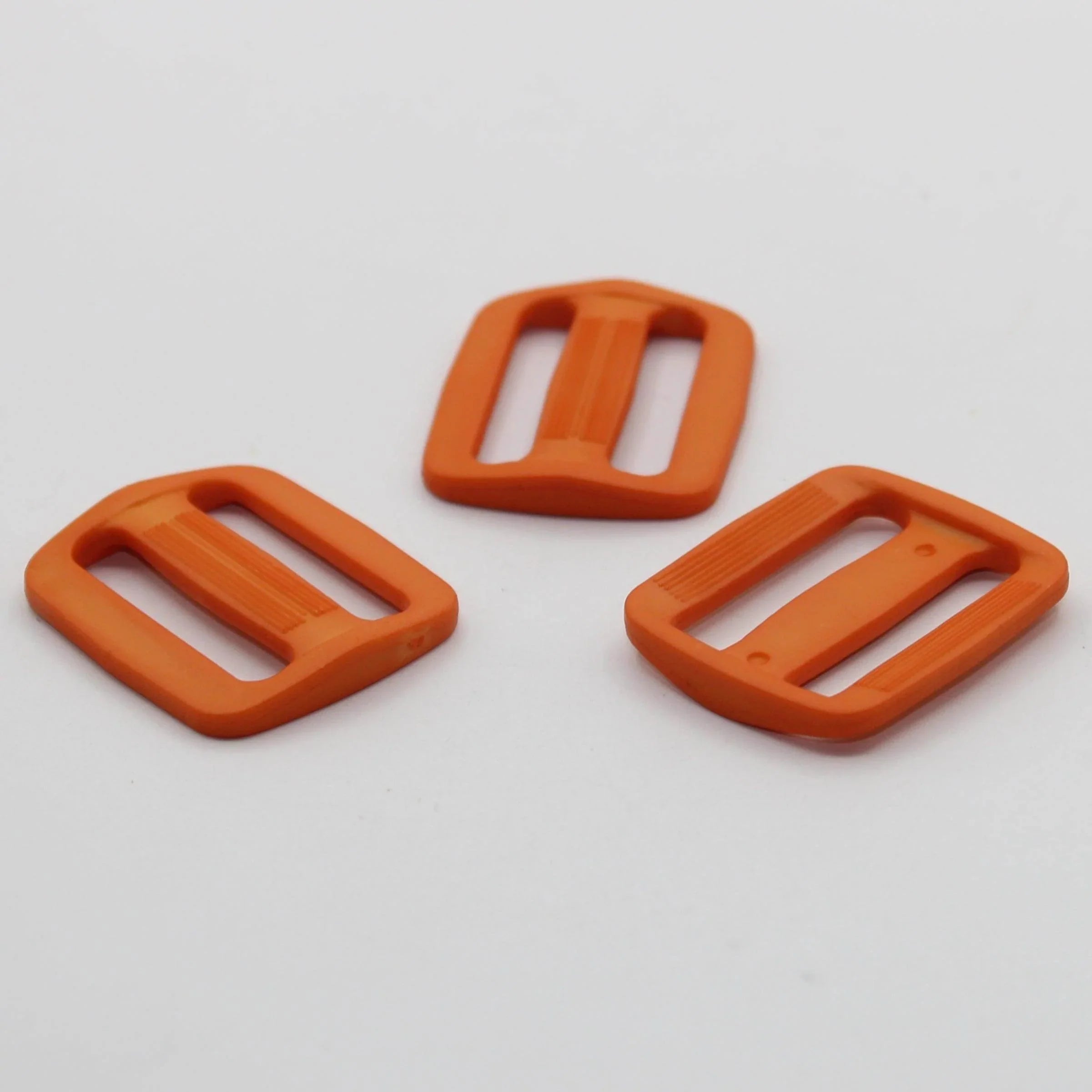 Coloured Set Clip Buckles and Loop 30mm 3x #BNY3500 - ACCESSOIRES LEDUC BV