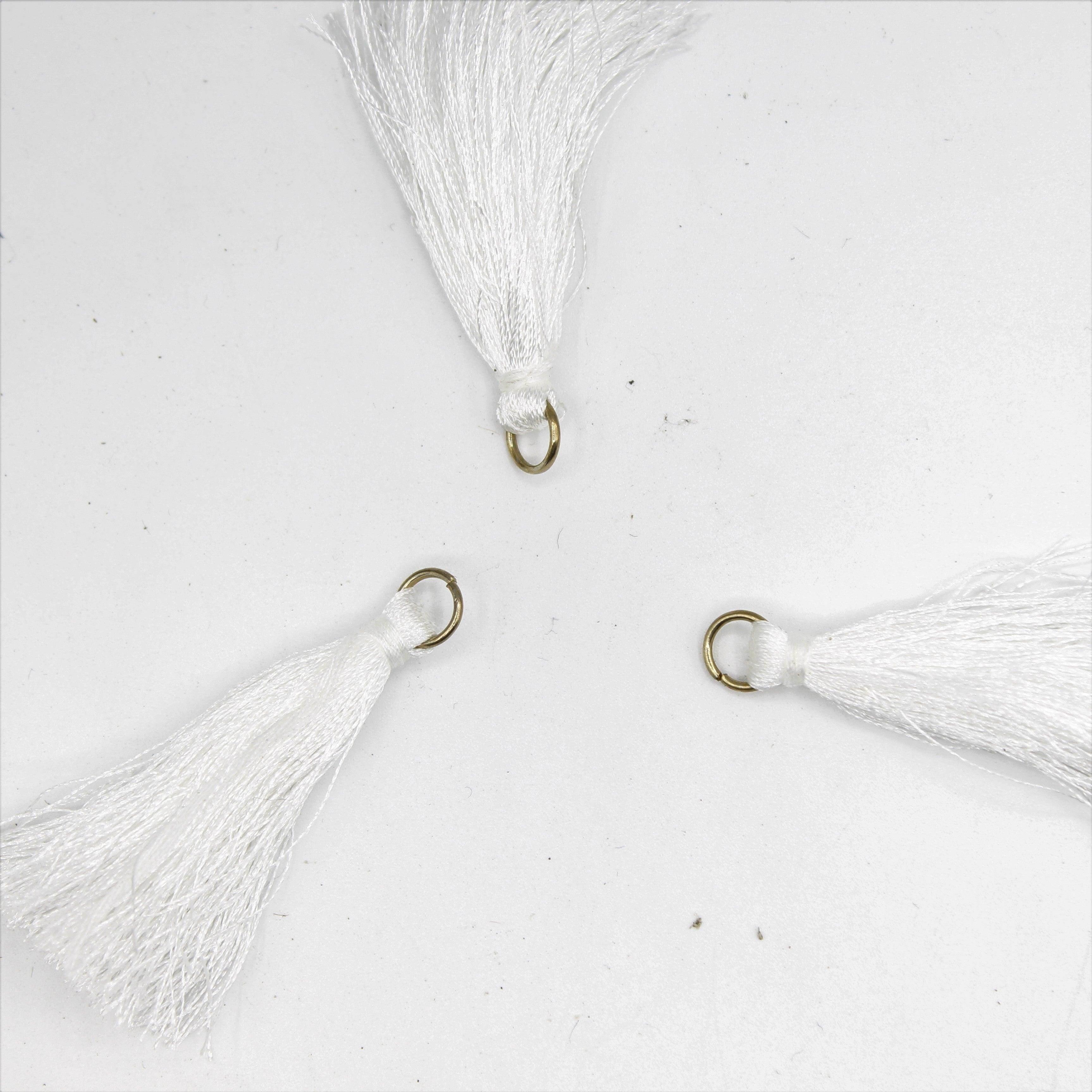 4x White Tassel with Gold Clip 5cm - ACCESSOIRES LEDUC BV