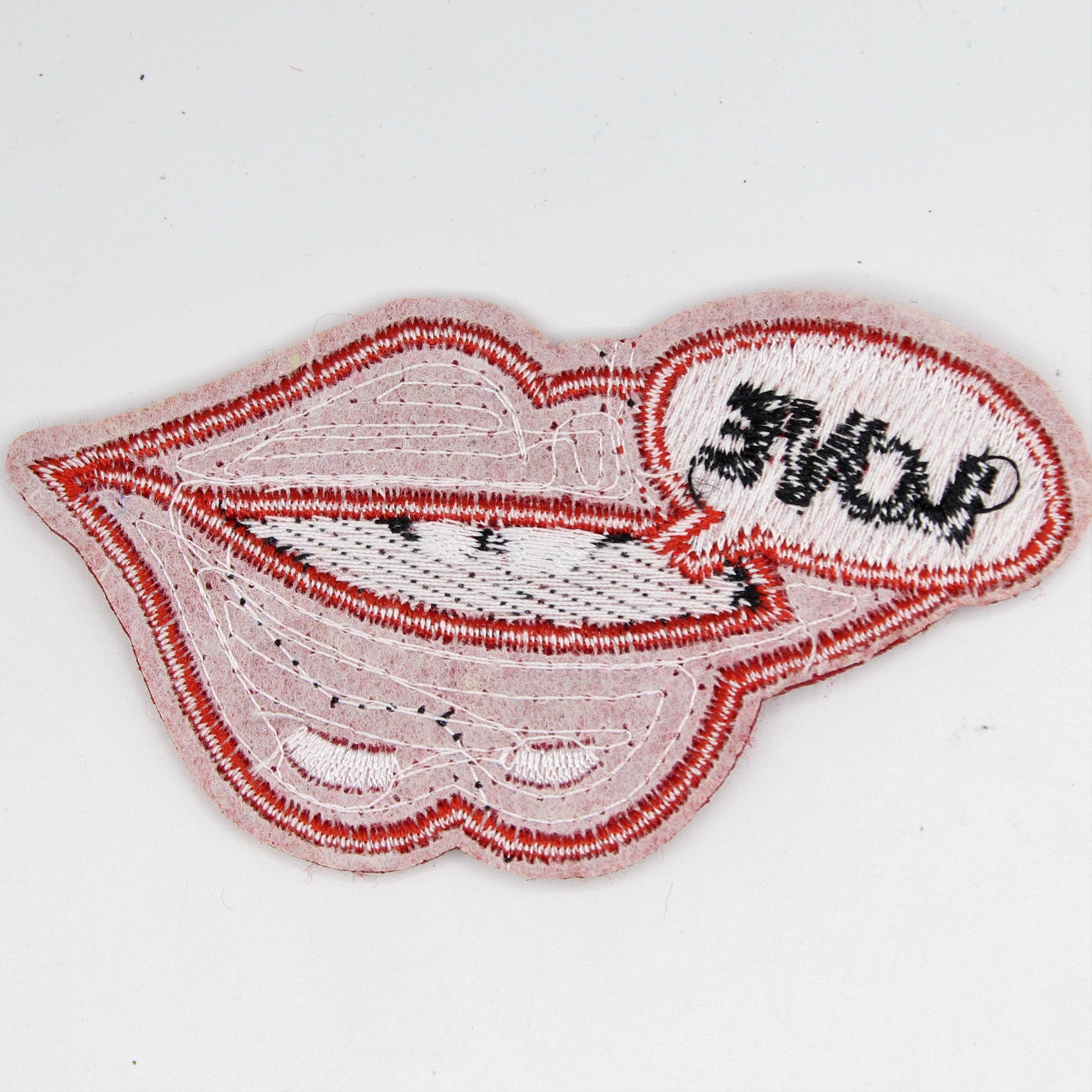 Set of 2 Red Patch Mouth saying "Love" with Sequins 9x5cm - ACCESSOIRES LEDUC