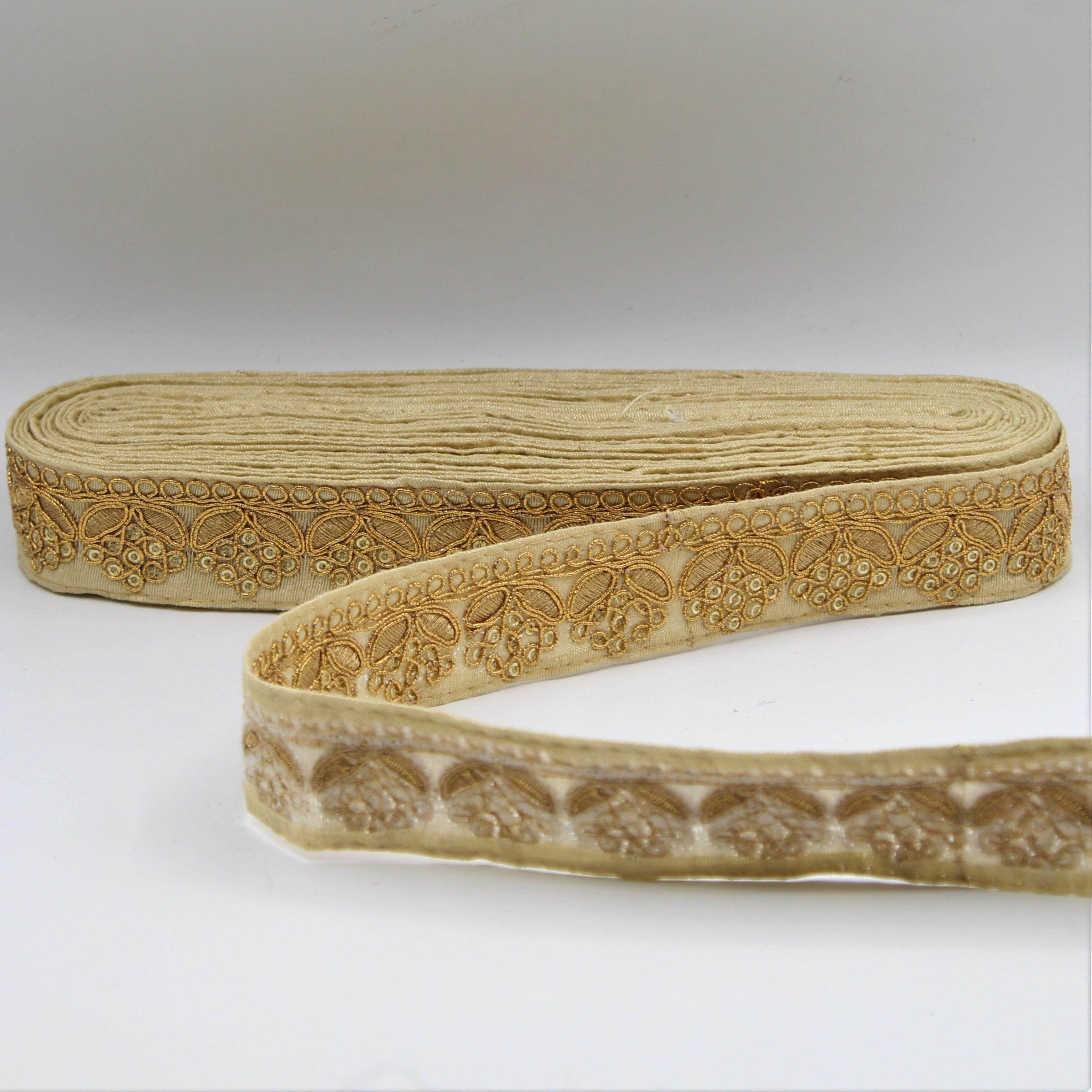 5 Meter Beige Cotton Ribbon with Gold Patterns 30mm - ACCESSOIRES LEDUC BV