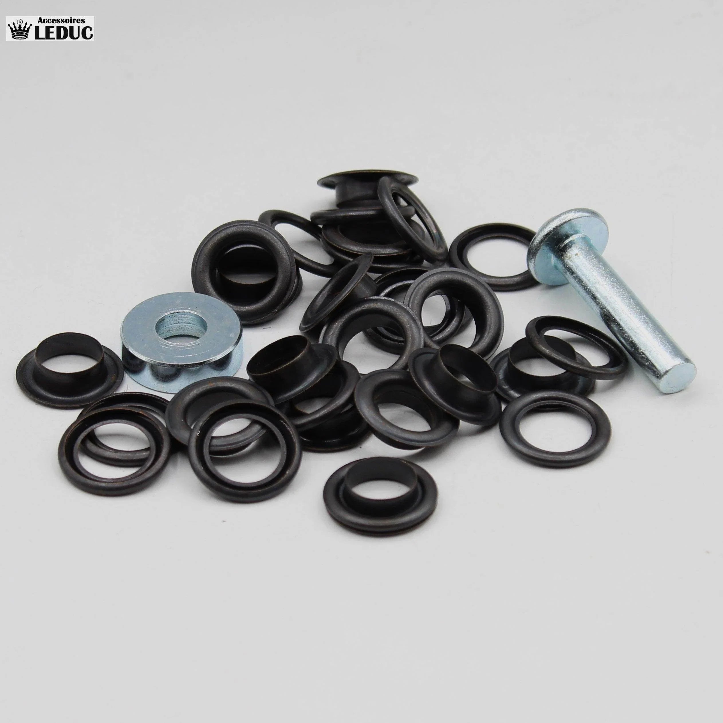 Eyelets Gold , Silver, Bronze, Gunmetal and Rust with Tool - ACCESSOIRES LEDUC BV