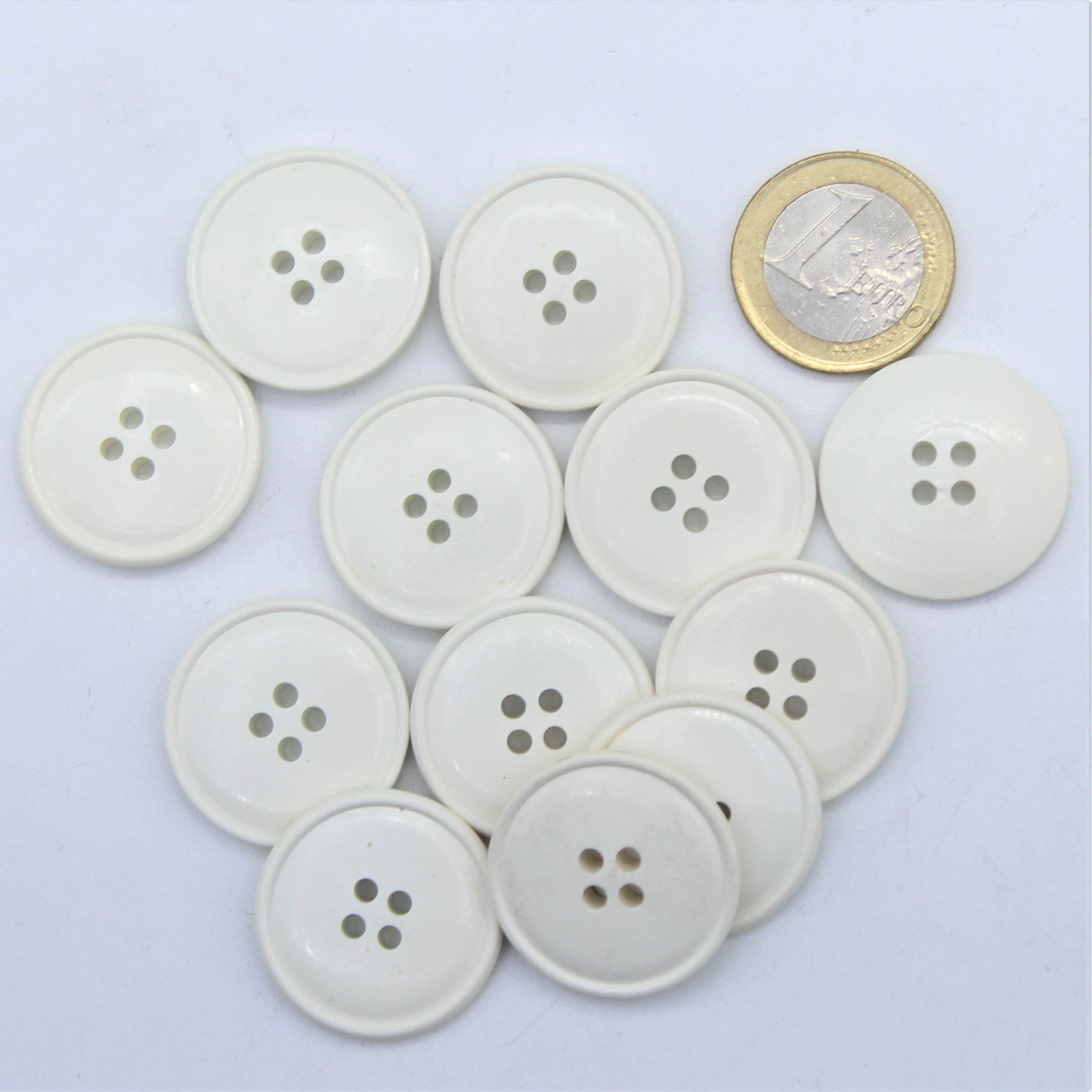 Galalith Classic White Blazer Button #KG44007 - ACCESSOIRES LEDUC BV
