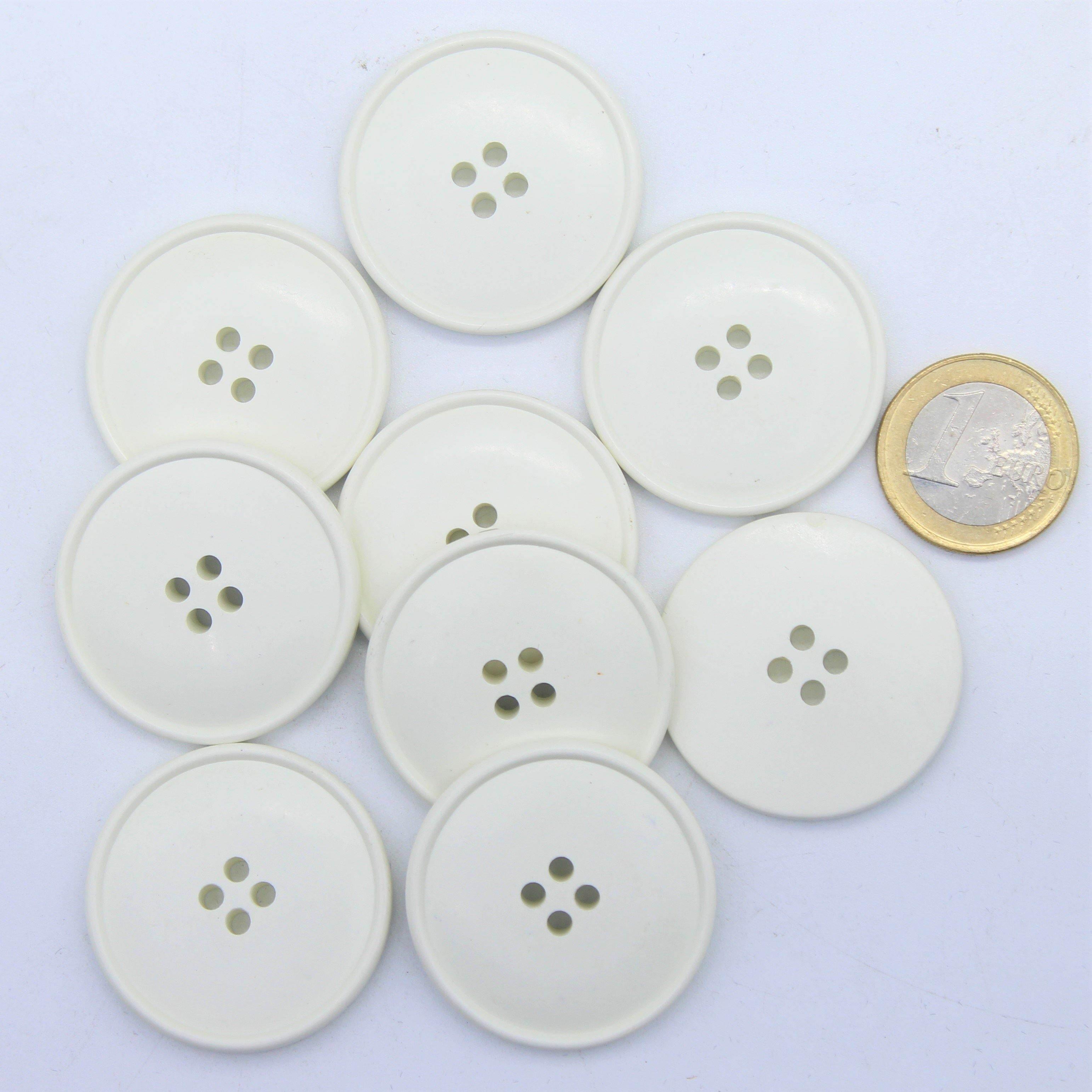 Galalith Classic White Blazer Button #KG44007 - ACCESSOIRES LEDUC BV