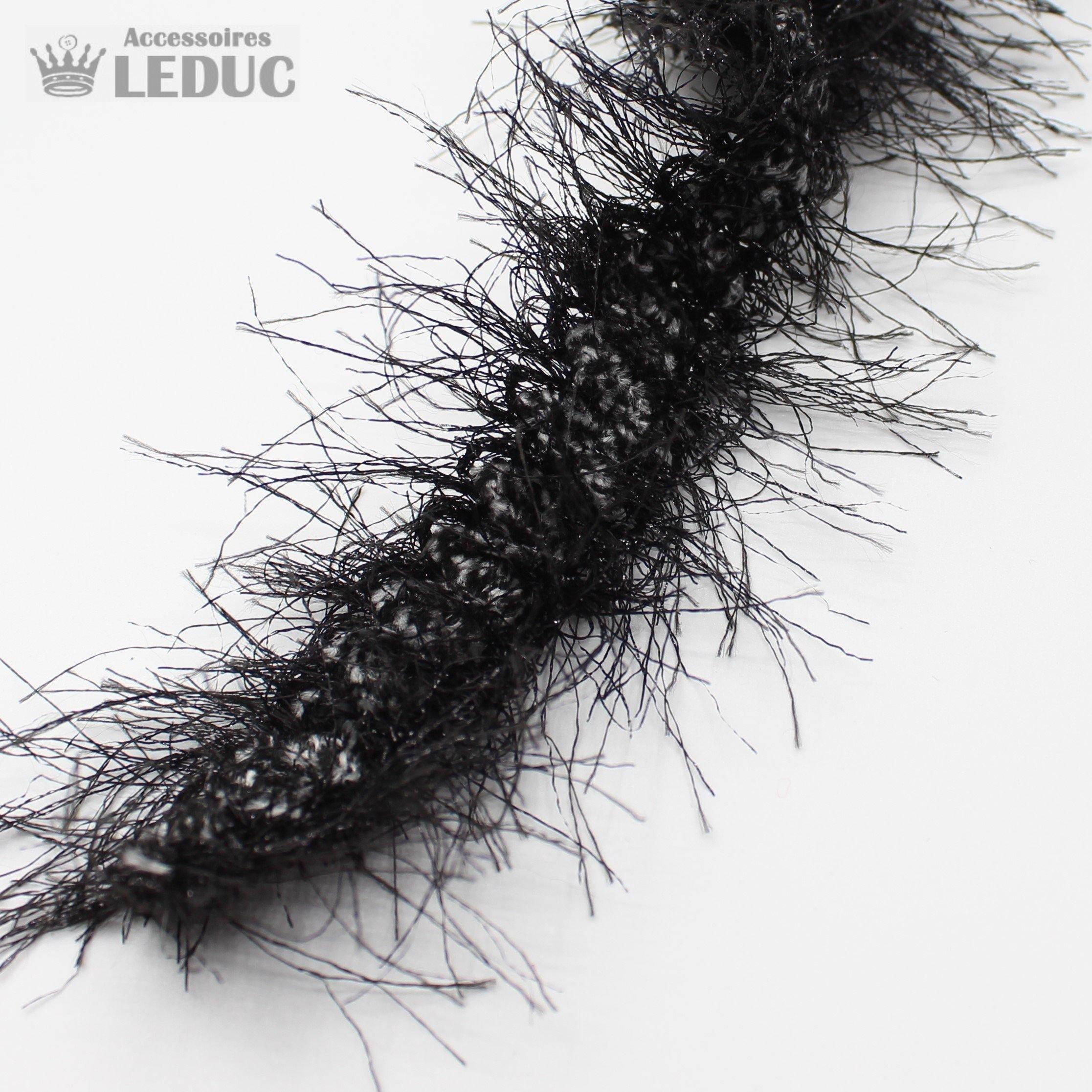 1 meter PAS1060 - 17MM wooly trim - ACCESSOIRES LEDUC BV