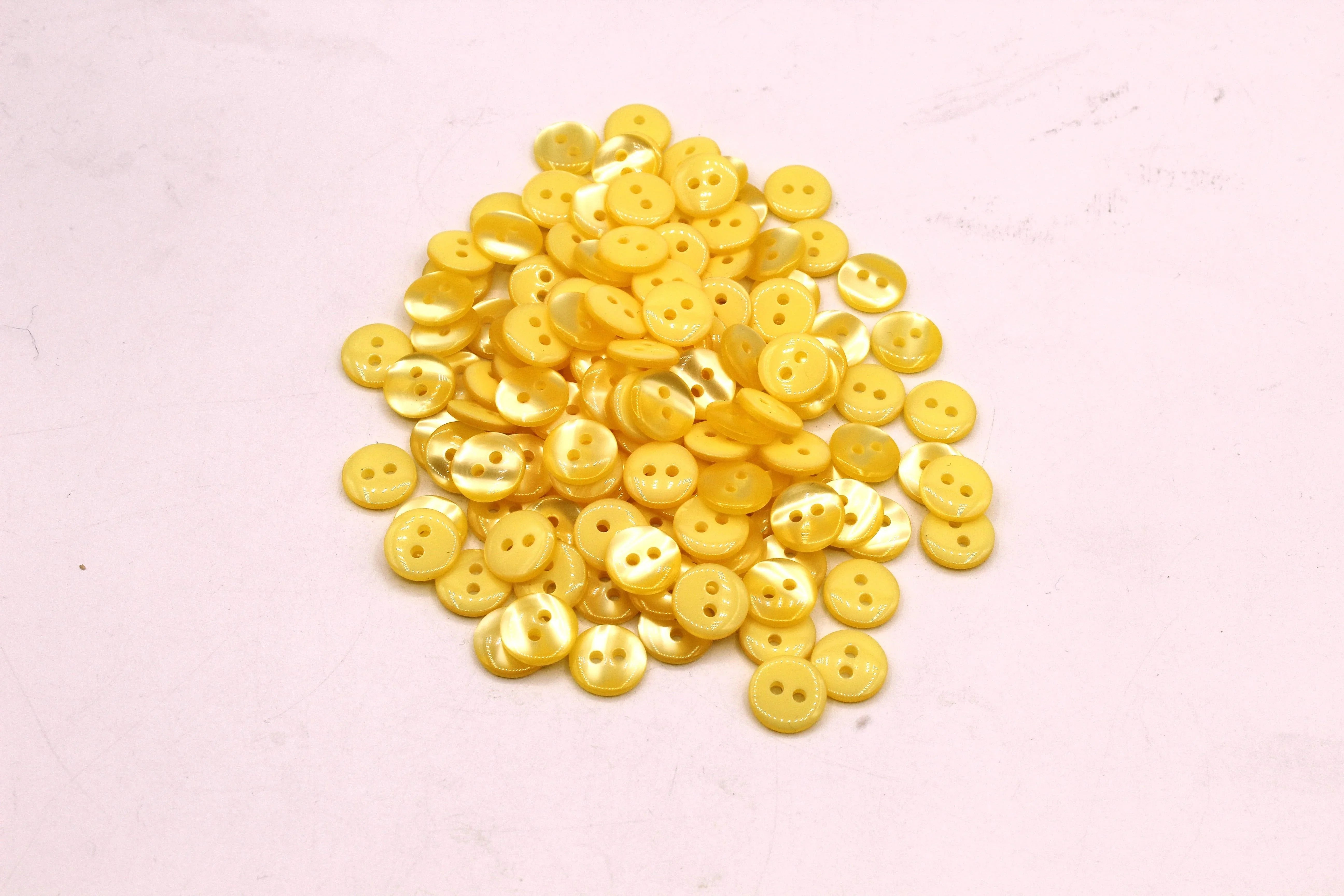 50 pieces 13mm - 2 Holes Polyester Button for Blouses (20") - (KP2 105 20") - ACCESSOIRES LEDUC BV