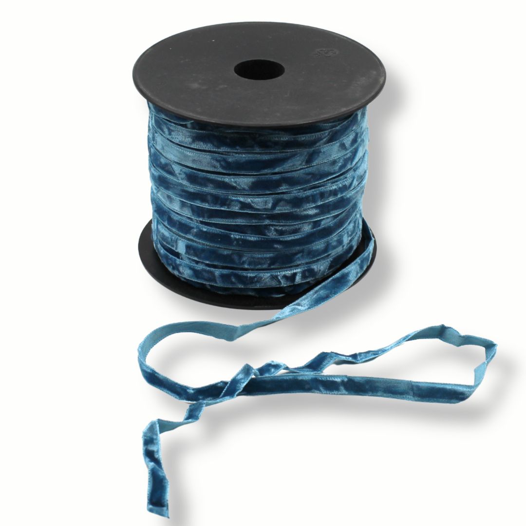 Crushed Velvet Ribbon – 5 Metres – Various Widths & Colours – Soft Crushed Velvet Trim for Sewing, Crafts, Fashion & Gift Wrapping