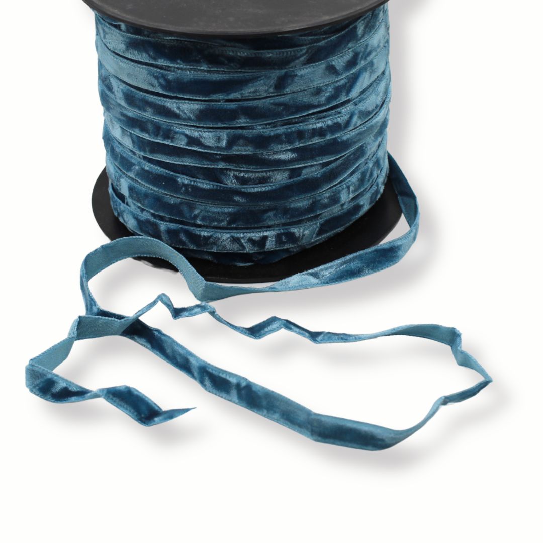Crushed Velvet Ribbon – 5 Metres – Various Widths & Colours – Soft Crushed Velvet Trim for Sewing, Crafts, Fashion & Gift Wrapping