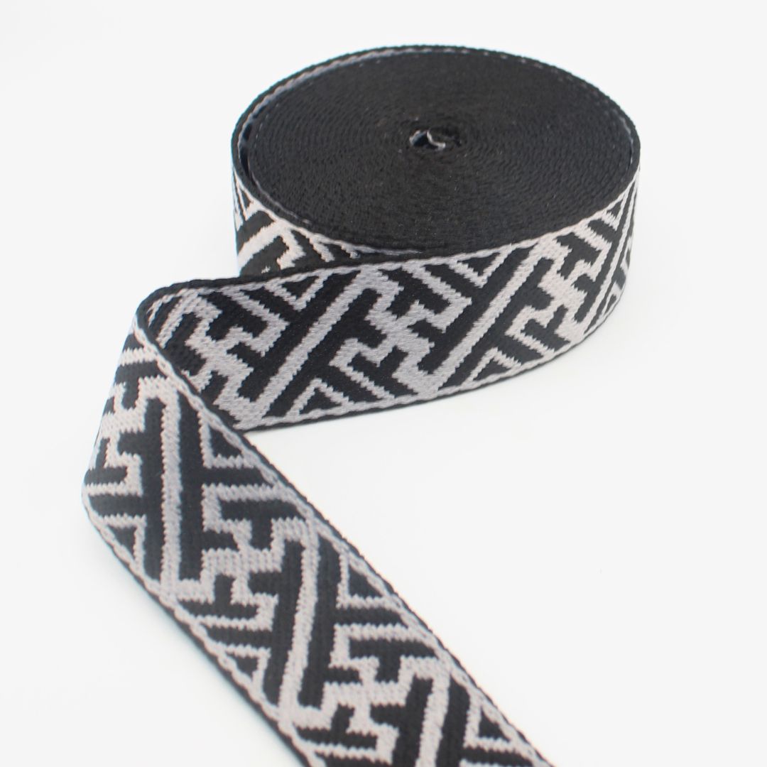 Geometric Woven Webbing 38 mm – Premium Jacquard Strap for Bags, Belts, Guitar Straps & Upholstery (RUB3586)