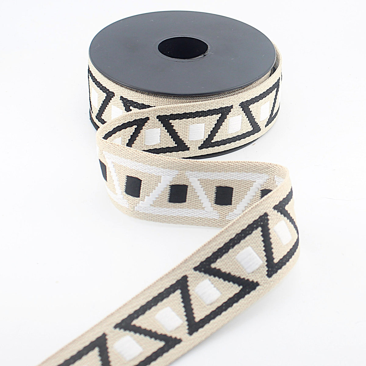 38mm Geometric Jacquard Webbing – Double-Sided Decorative Strap - Premium Jacquard Strap for Bags, Belts, Guitar Straps & Upholstery (RUB3587)