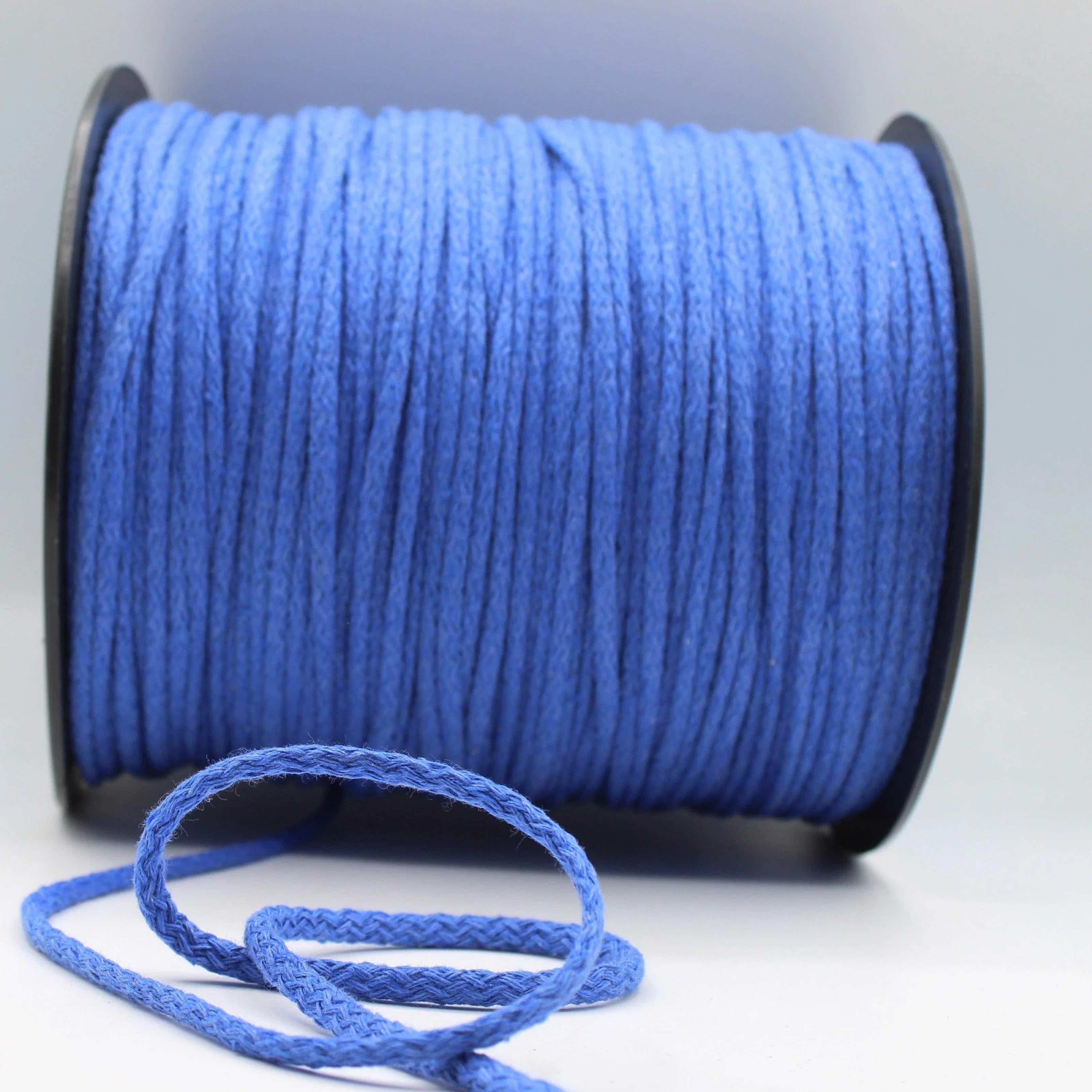 200 Meters Cord 5 mm in Nylon or Polyester - ACCESSOIRES LEDUC BV