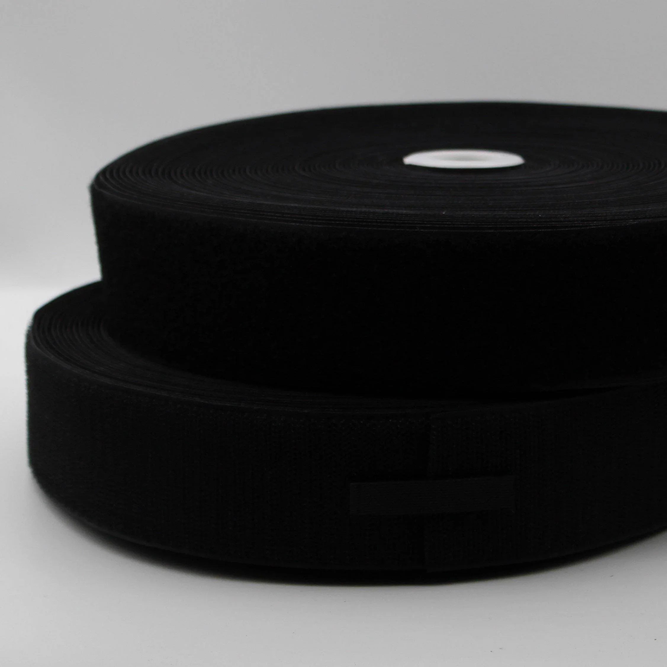 25 METERS HOOK ON LOOP TAPE Black or White #HNL498 - ACCESSOIRES LEDUC BV