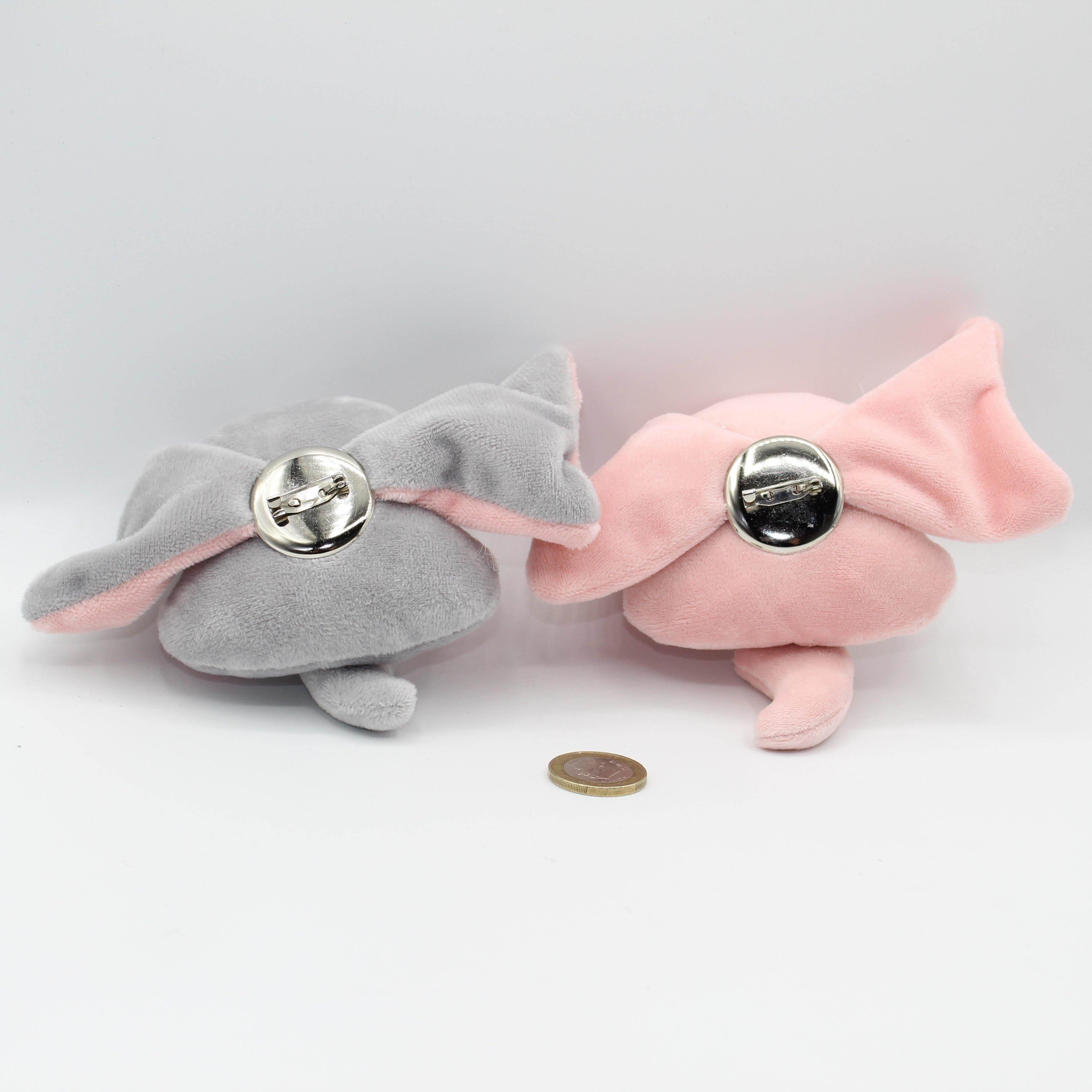Stuffed Animals with Pins - ACCESSOIRES LEDUC BV