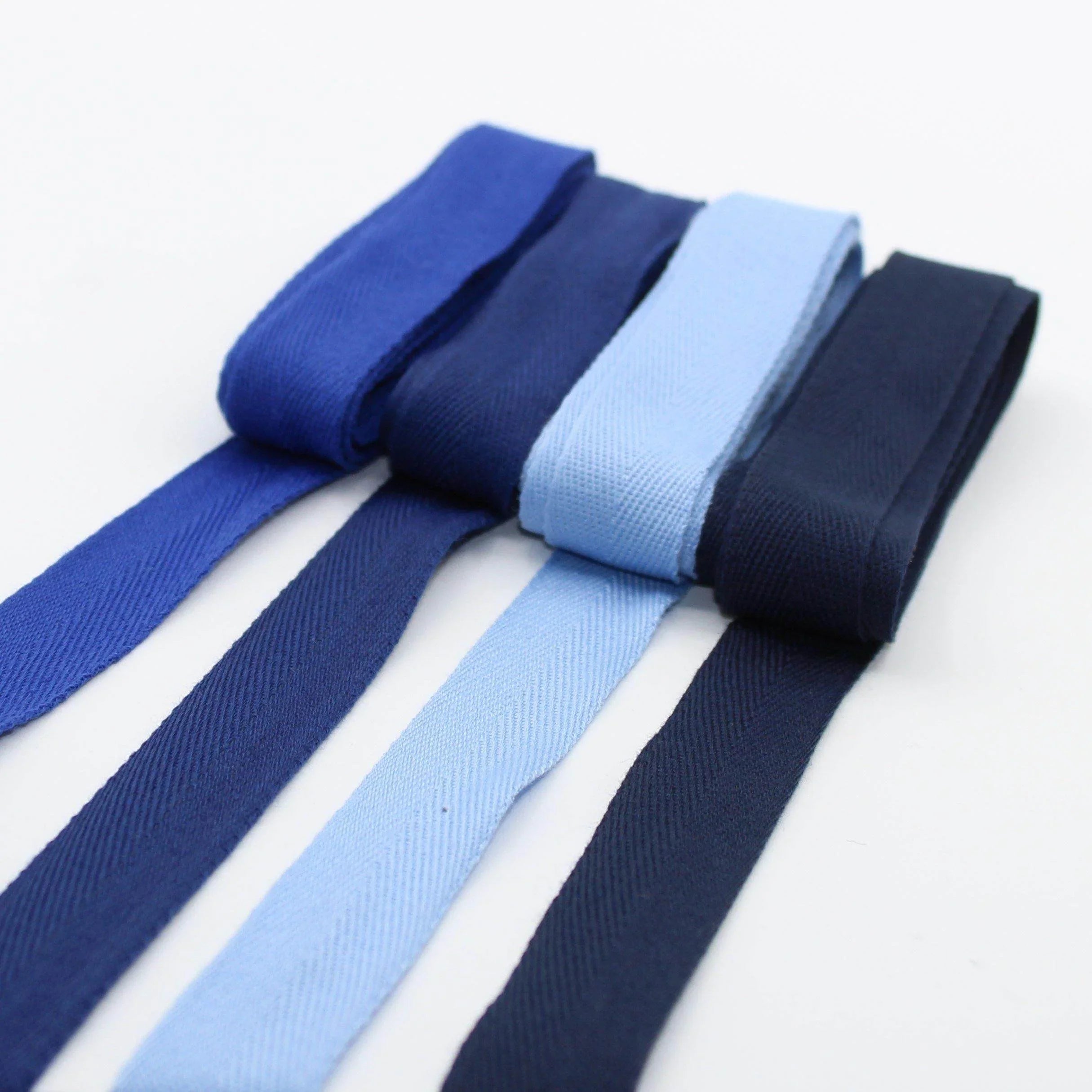 *** 5 METERS *** 20MM COLOURED SOFT COTTON HERRINGBONE - ACCESSOIRES LEDUC BV