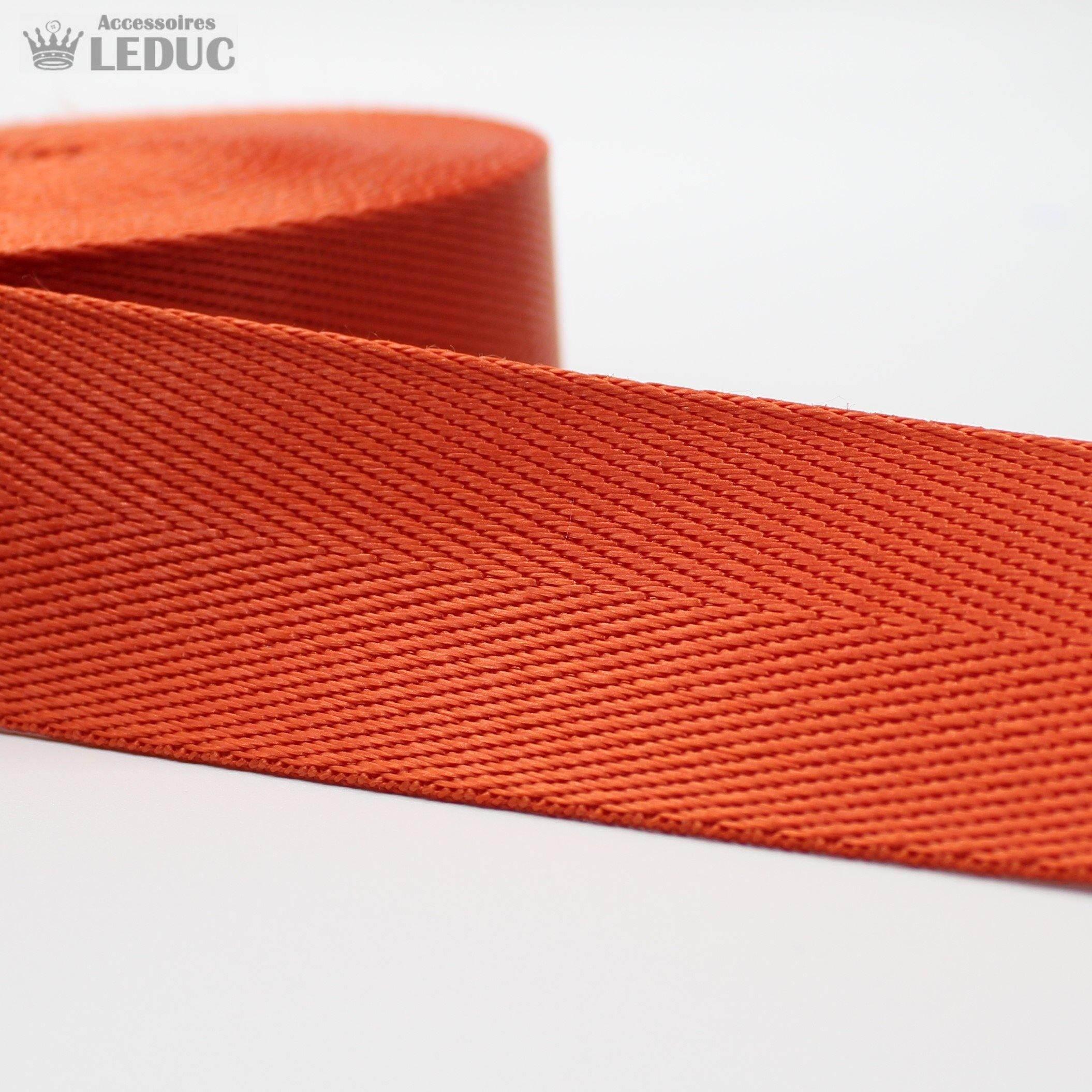 30mm or 40mm Shiny Herringbone Webbing #RUB1910 - ACCESSOIRES LEDUC BV