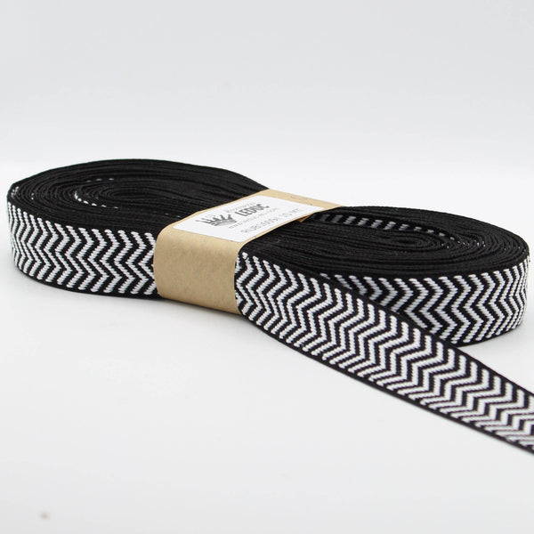 27mm Black / White Ethnic Tape **10 Meters** - ACCESSOIRES LEDUC BV